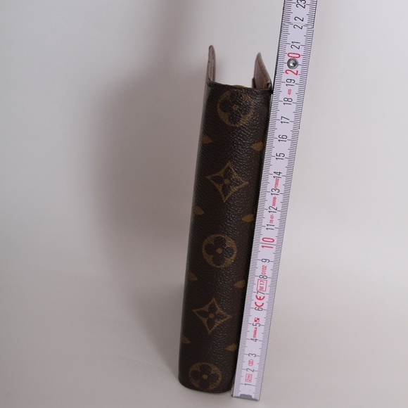 [SOLD]Louis Vuitton Monogram Agenda Cover - Picture 8 of 8